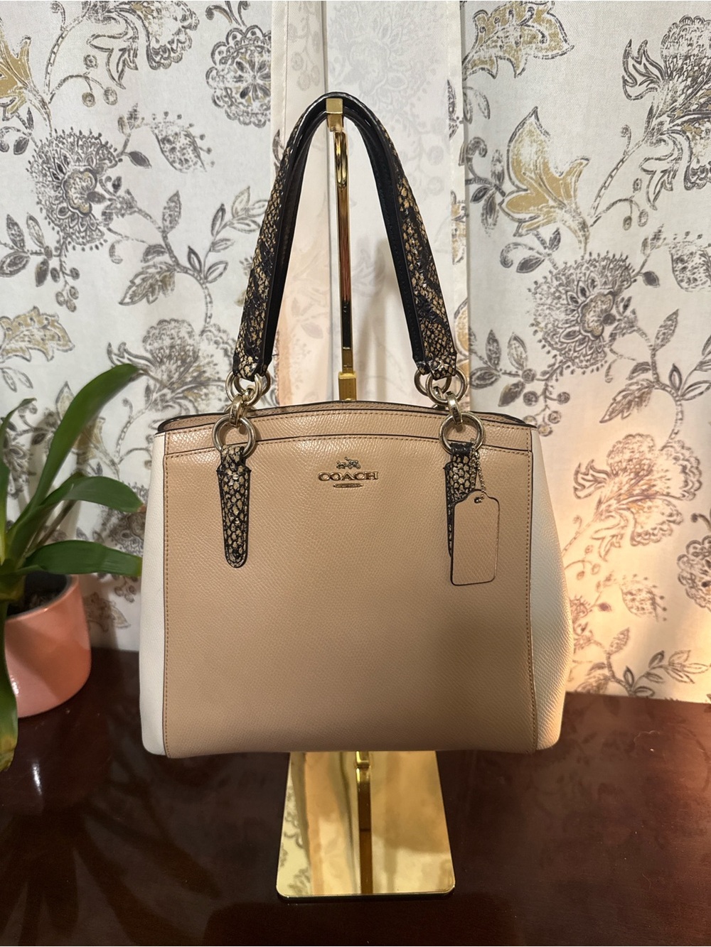 Coach Minetta Beige Pebbled Leather small Shoulder Bag with Snakeskin accents.